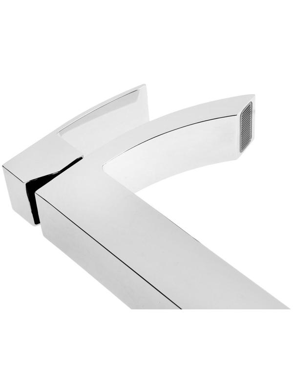 Смеситель для раковины Accoona A9123, однорычажный, высокий, хром