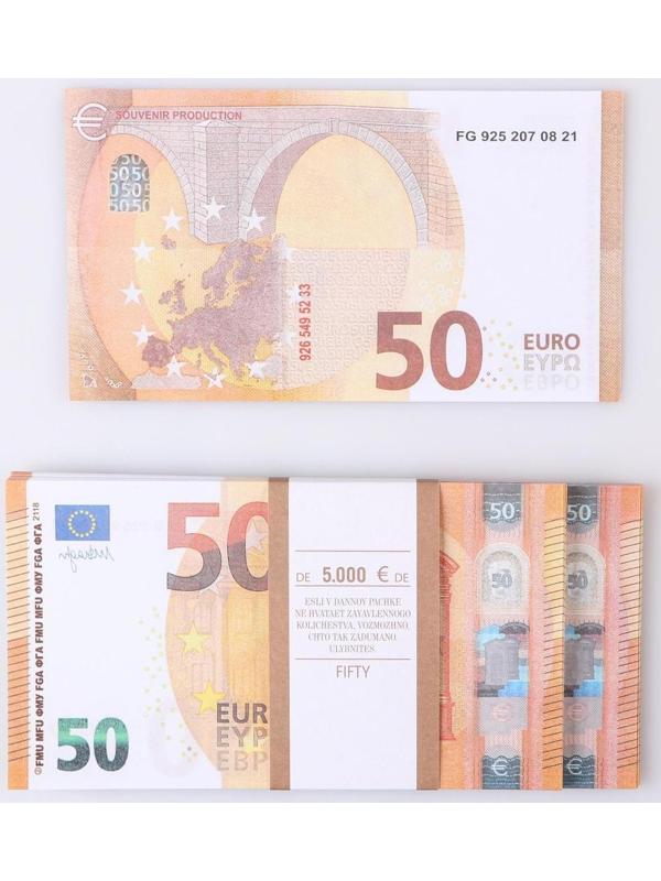 Пачка купюр 