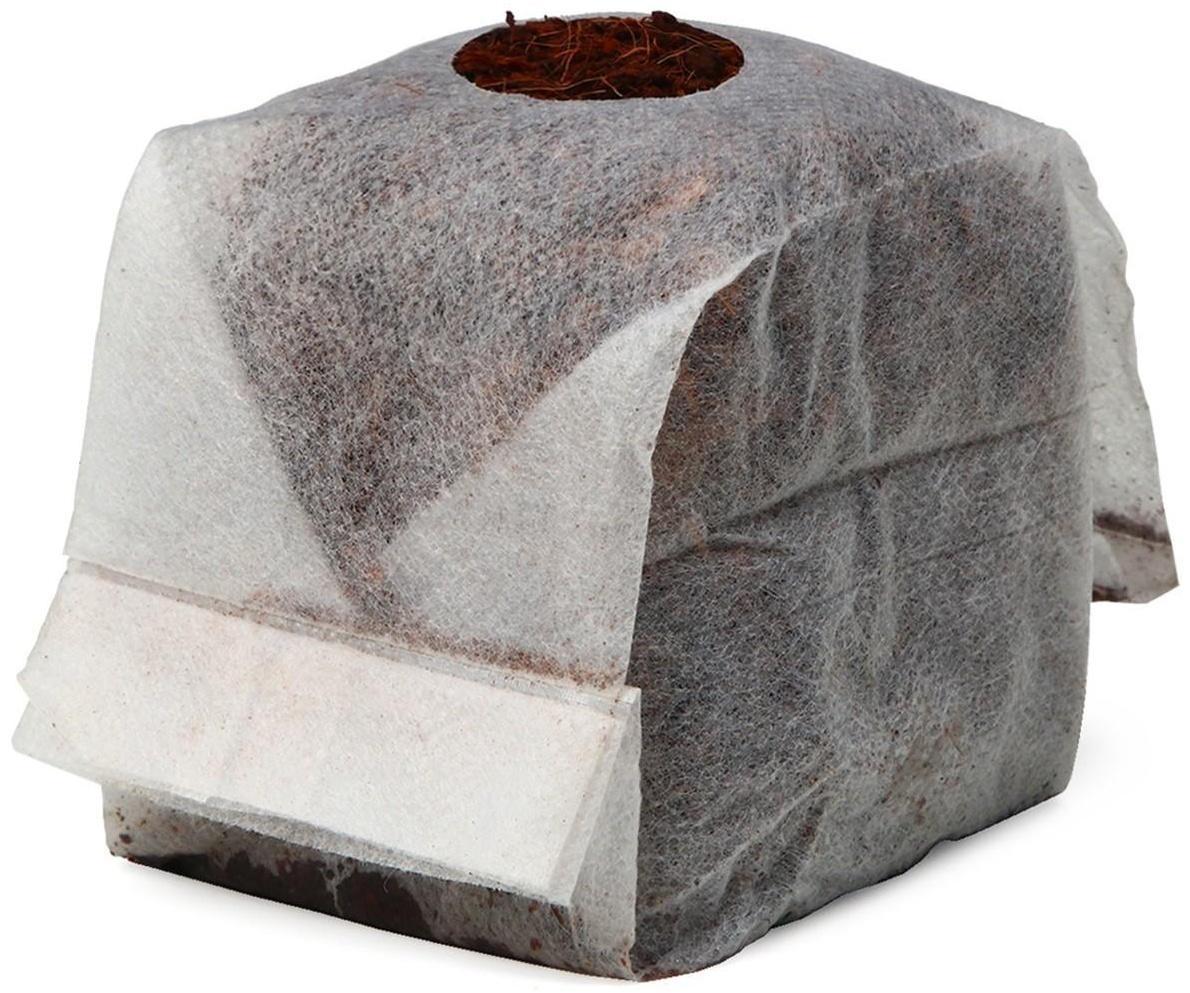 Субстрат кокосовый в кубике, 7 × 7 см, 0.4 л, Greengo