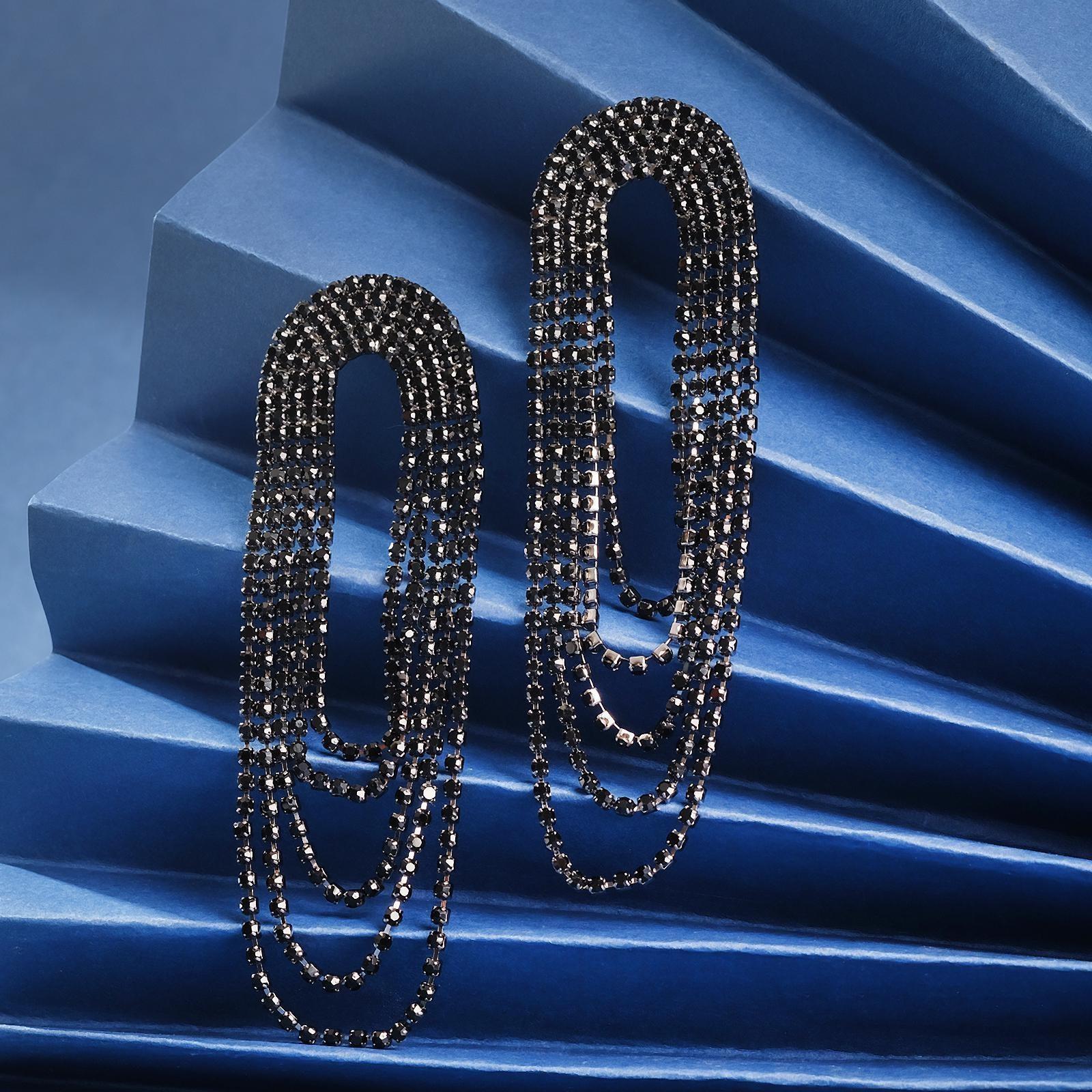 Серьги висячие со стразами 