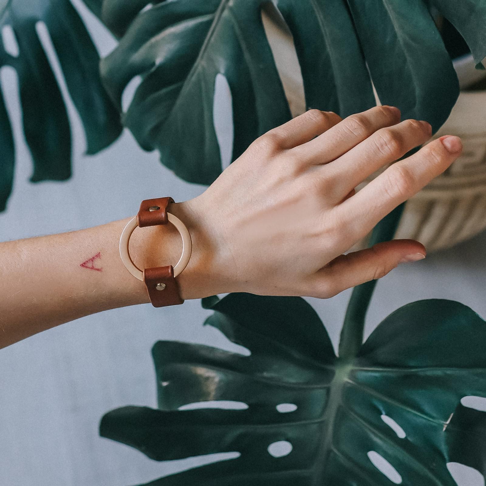 Браслет кожа 