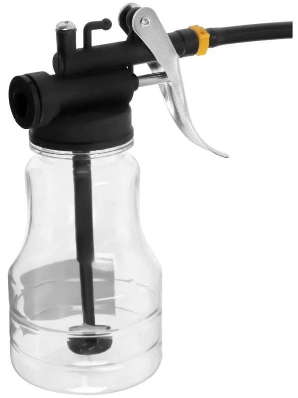 Масленка ТУНДРА, пластиковый корпус, гибкий наконечник, 250 мл