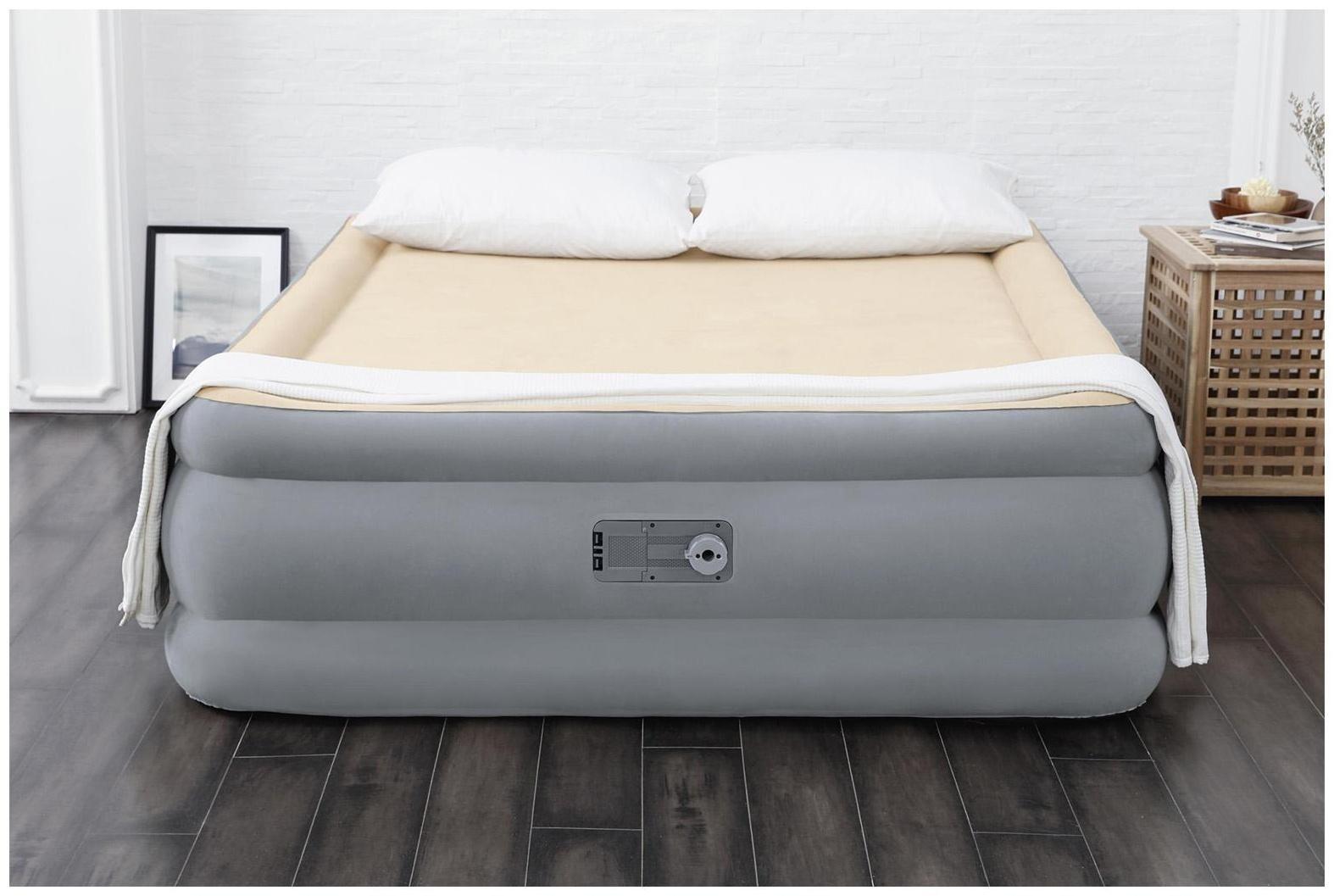 Кровать надувная Queen 203 х 152 х 46 см со встроенным электронасосом 67486