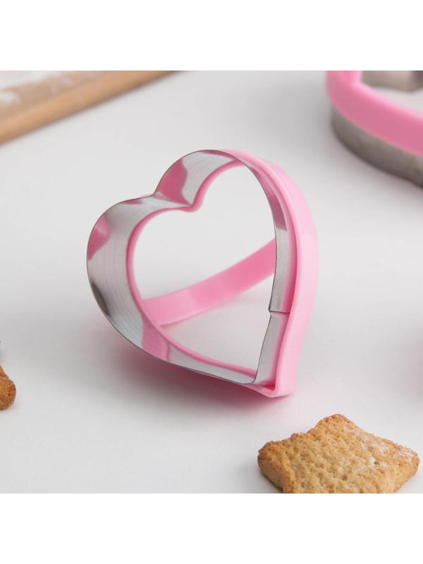 Набор форм для вырезания печенья KONFINETTA «Сердце», 10×8 см, 3 шт, цвет МИКС