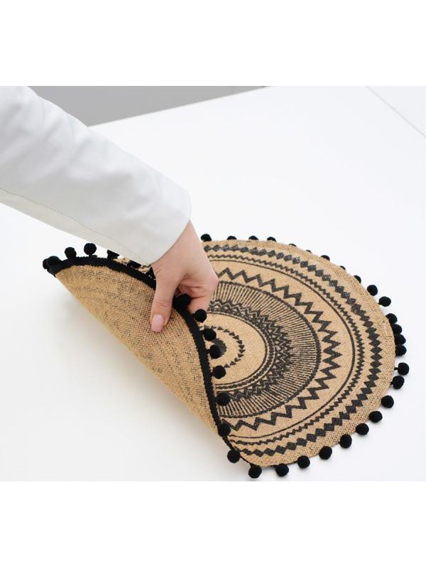 Салфетка сервировочная на стол «Африка», 38×38 см, цвет чёрный