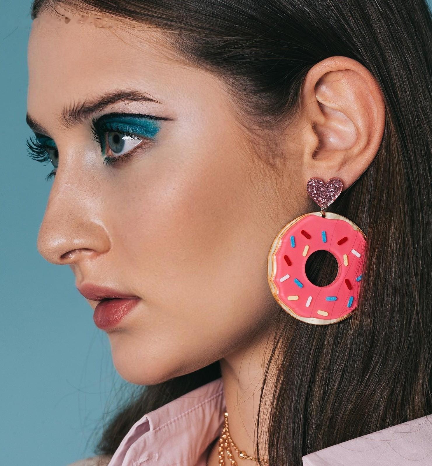 Серьги пластик 