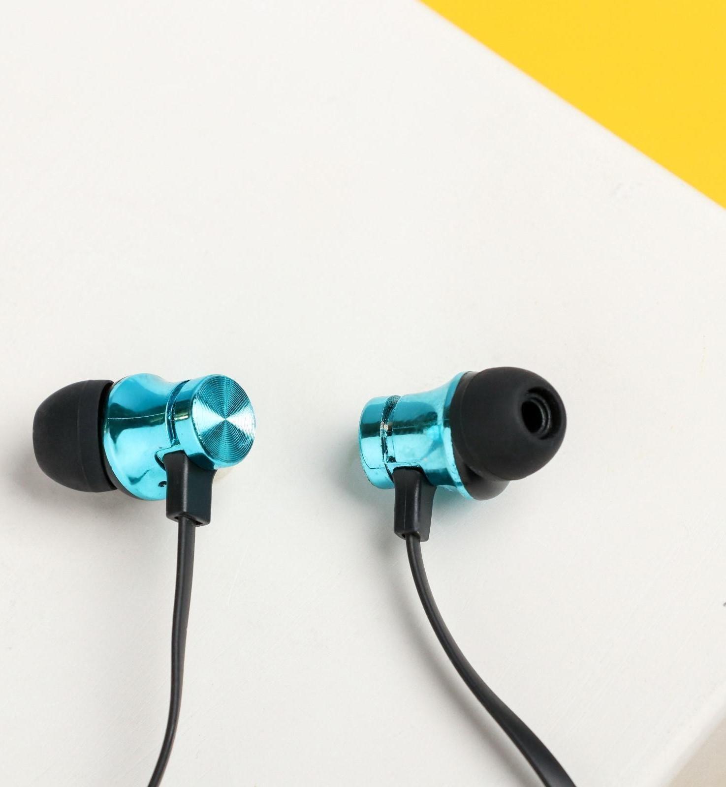 Беспроводные магнитные наушники с микрофоном 