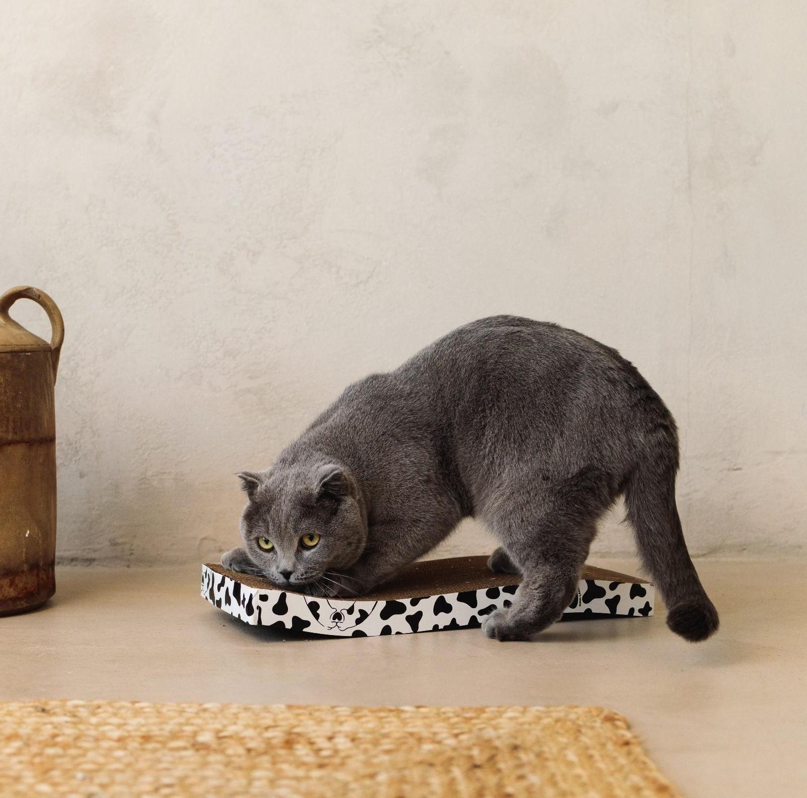 Когтеточка из картона с кошачьей мятой Moo-meow, волна, 22 х 45 см