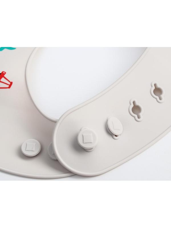 Нагрудник для кормления «Машинки» силиконовый с карманом, цвет серый