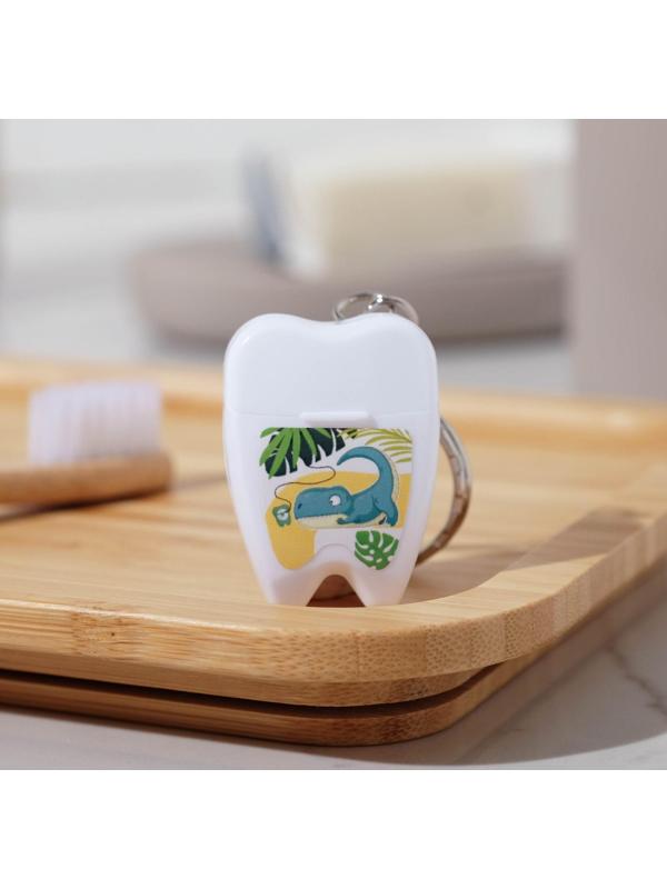 Зубная нить в форме зуба «К стоматологу не хочется», 15 м, 8 х 10,5 см