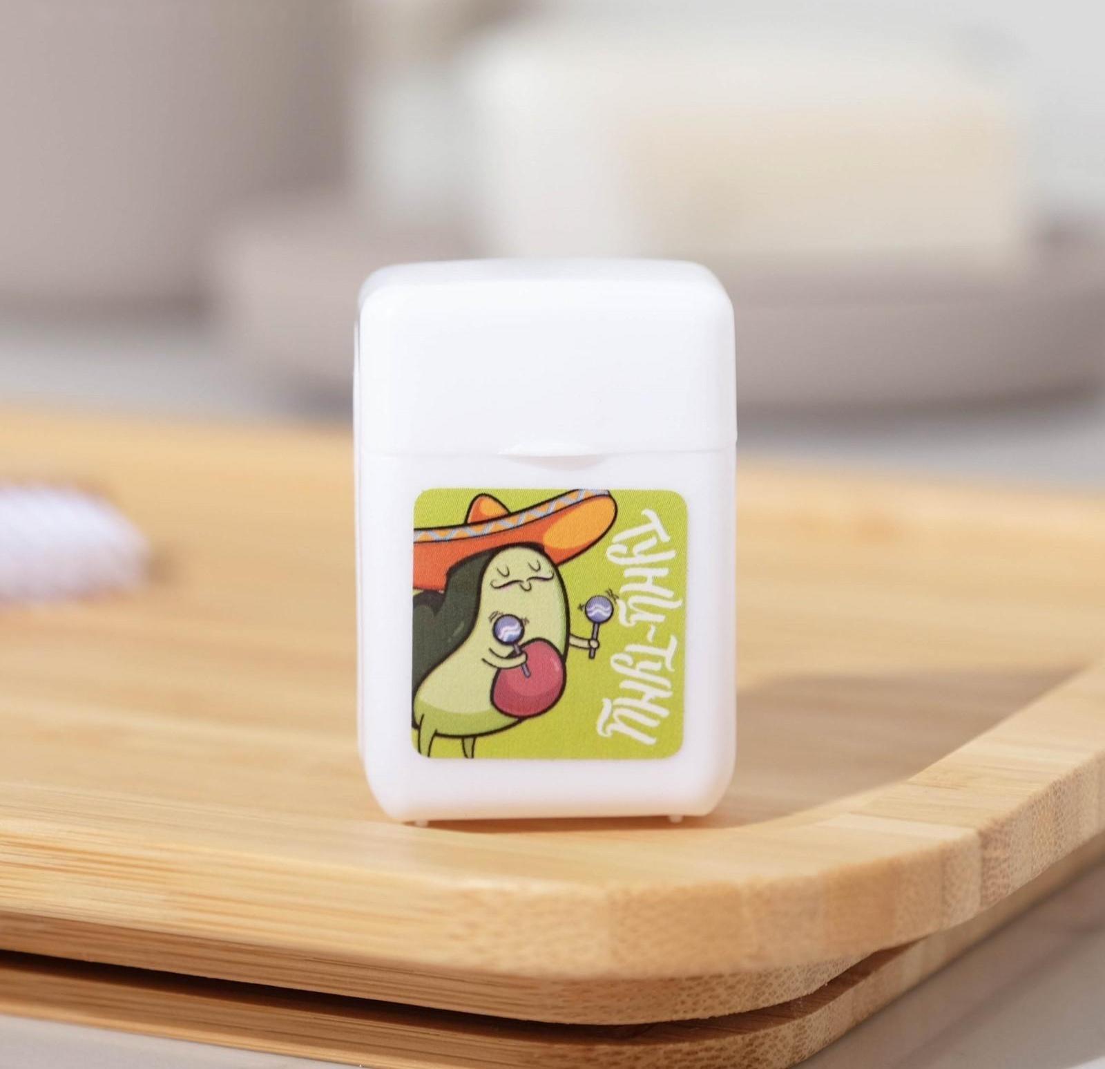 Зубная нить на подложке «Браво, Авокадо», 15 м, 6,5 х 10 см