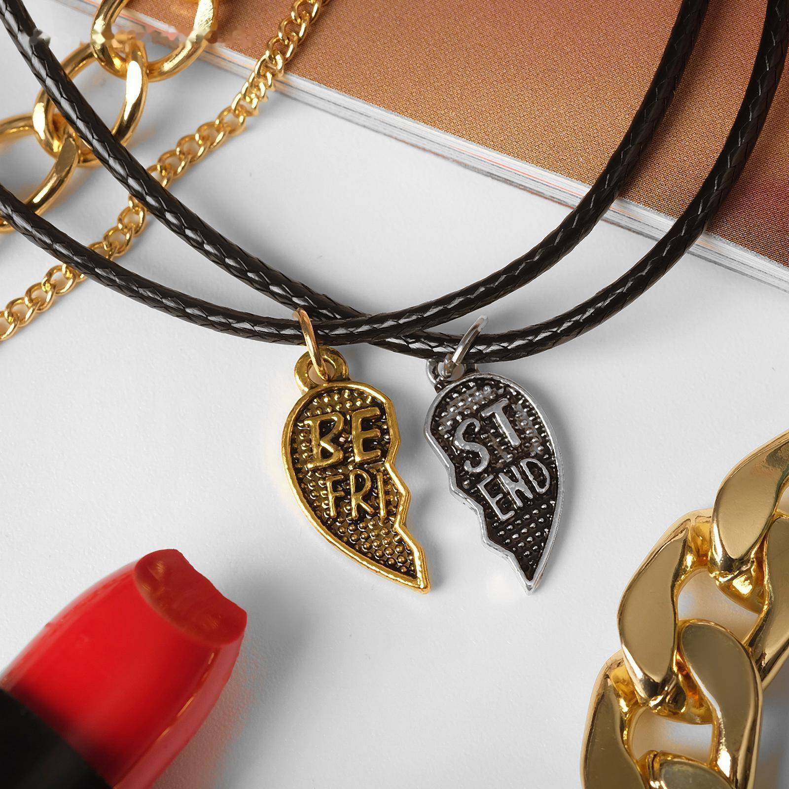 Кулоны на шнурке 