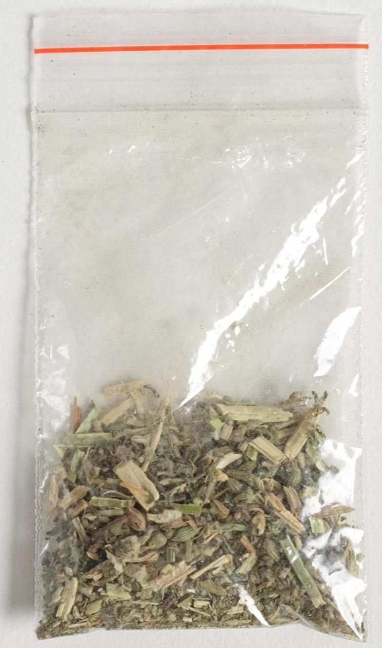 Когтеточка из картона с кошачьей мятой Stay wild, треугольная, 45 × 18 × 9 см