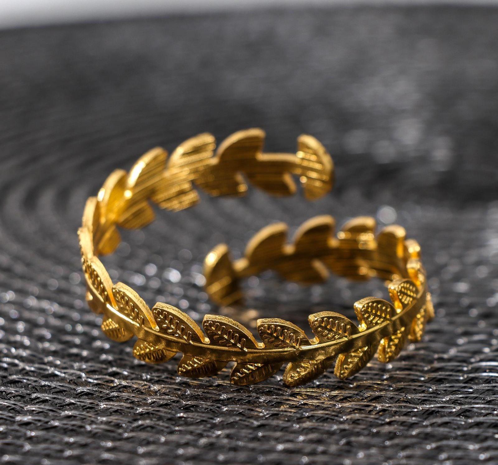 Кольцо для салфетки «Лоза», 4,5×2,5 см, цвет золотой