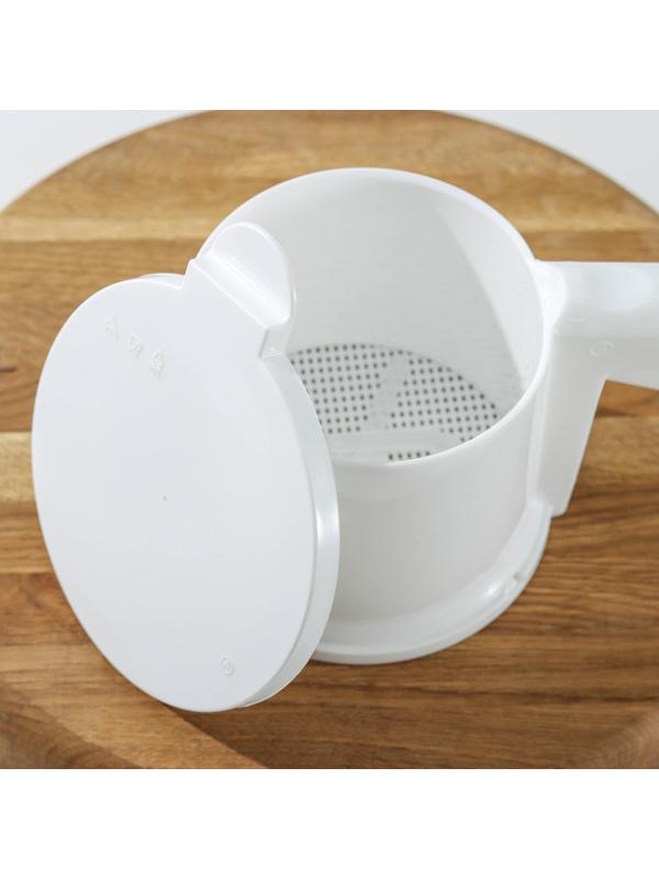 Просеиватель для муки Альтернатива, 22×12 см, цвет белый