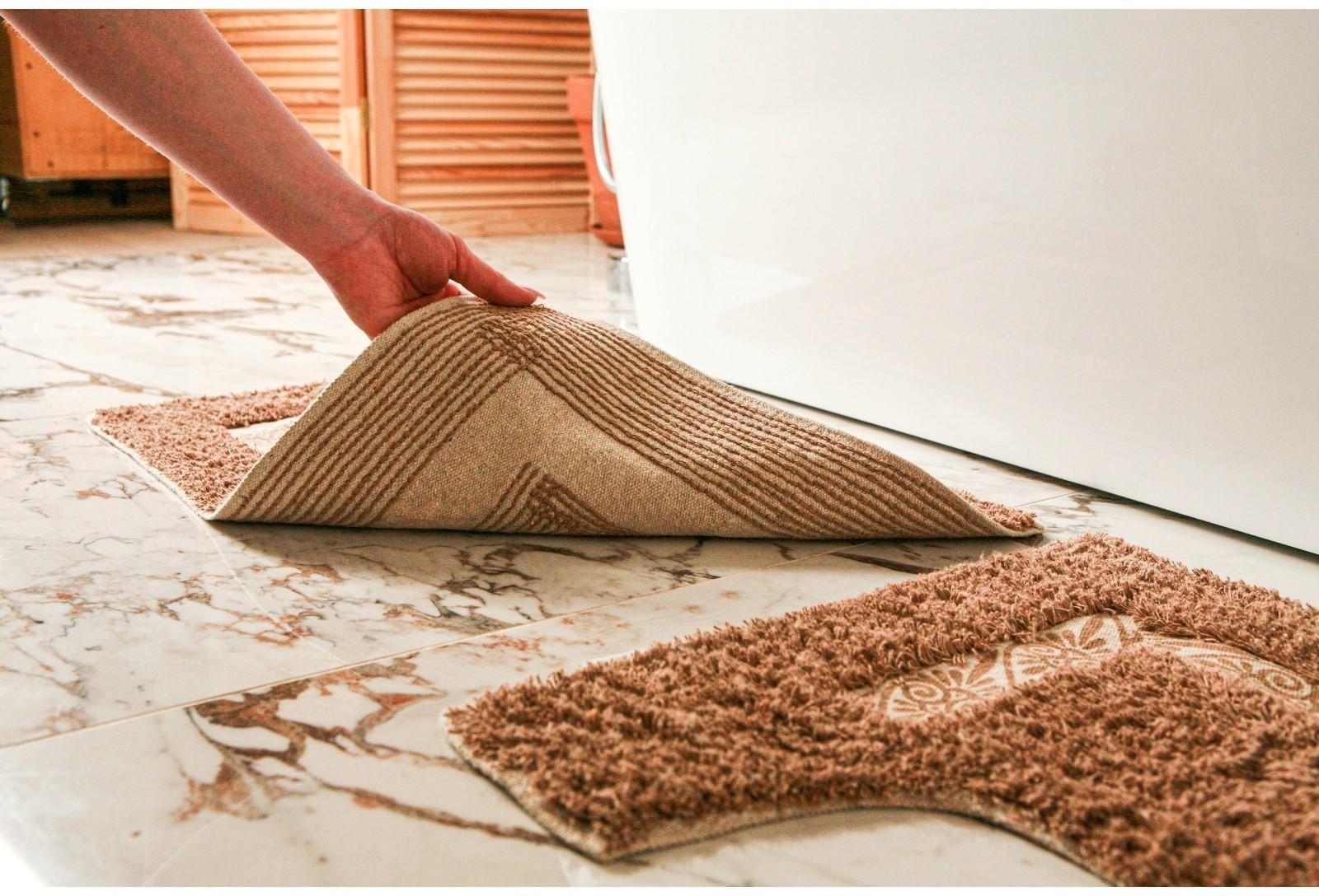 Набор ковриков для ванны и туалета Доляна «Вензель», 2 шт: 40×40, 40×60 см, 900 г/м2, 100% хлопок, цвет коричневый