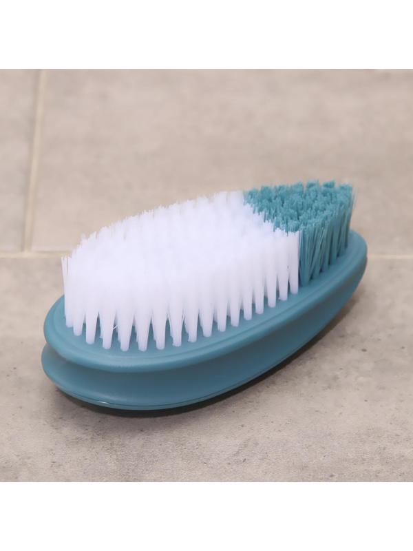 Щётка-утюжок Доляна «Листок», 14×7×4,5, цвет МИКС