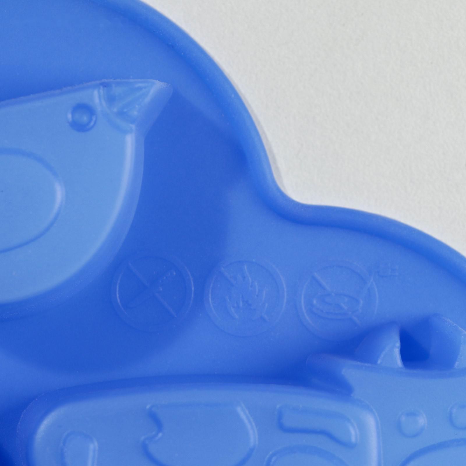 Форма для льда и кондитерских украшений Доляна «Домашние животные», 17×17×2,5 см, силикон, 5 ячеек, цвет МИКС