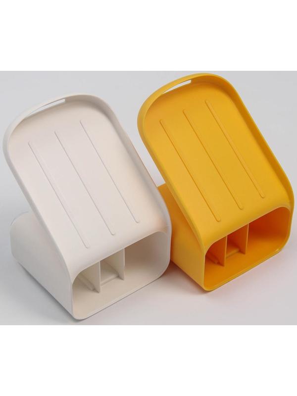 Держатель для ванных принадежностей на присосках, 10×13×9 см, цвет МИКС