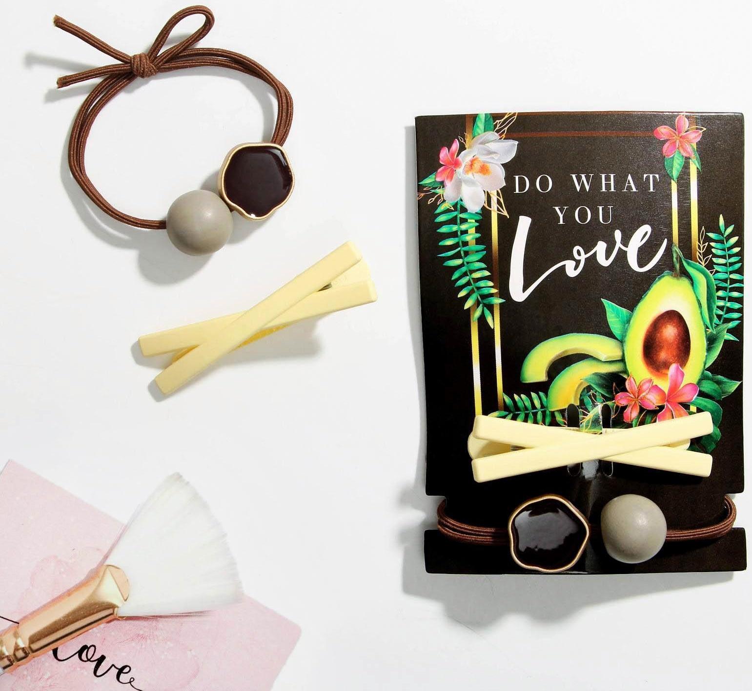 Резинка и заколка для волос 