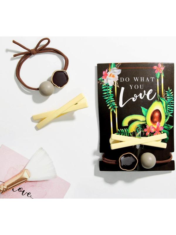 Резинка и заколка для волос 