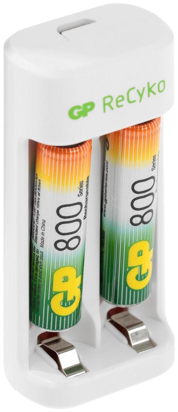 Зарядное устройство GP E211 + 4 аккумулятора AA/AAA 2100/800 мАч, белое