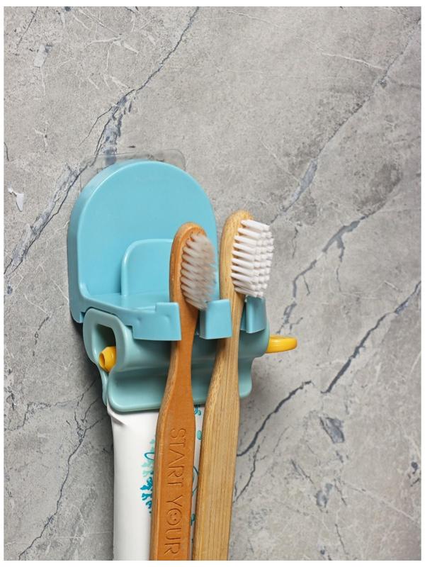 Держатель для зубных щёток с выдавливателем для пасты на липучке, 7×5,2×8 см, цвет МИКС