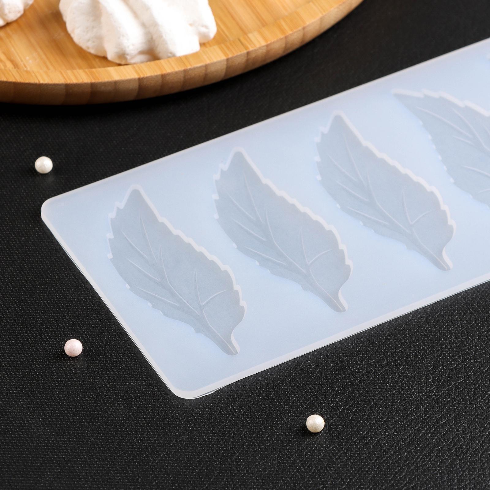 Силиконовый коврик для айстинга «Листочки», 6 ячеек, 22×9×0,3 см, цвет прозрачный