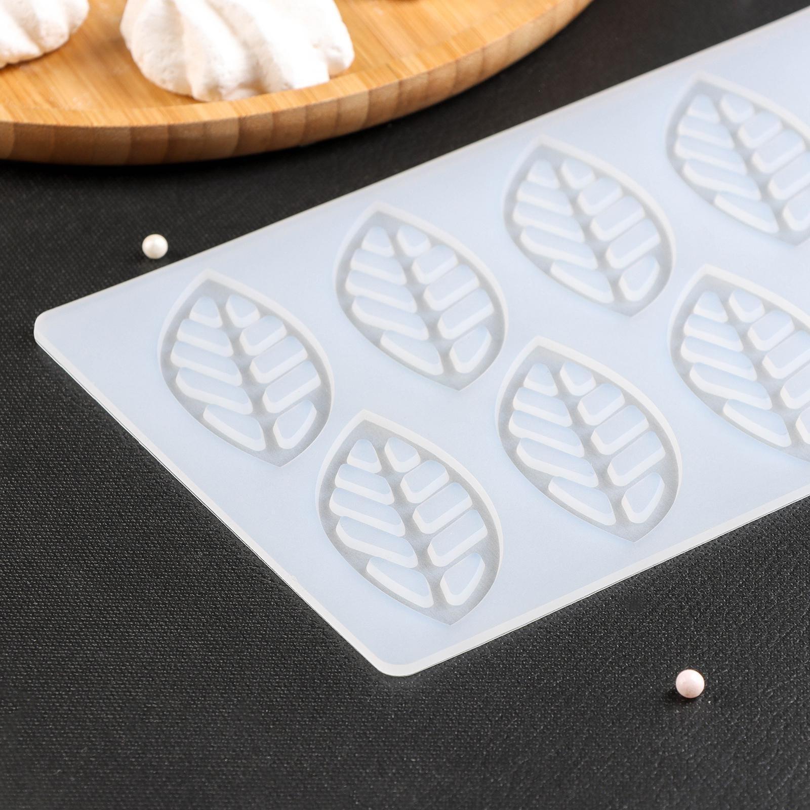 Силиконовый коврик для айстинга «Листья вишни», 10 ячеек, 23×13×0,3 см, цвет прозрачный