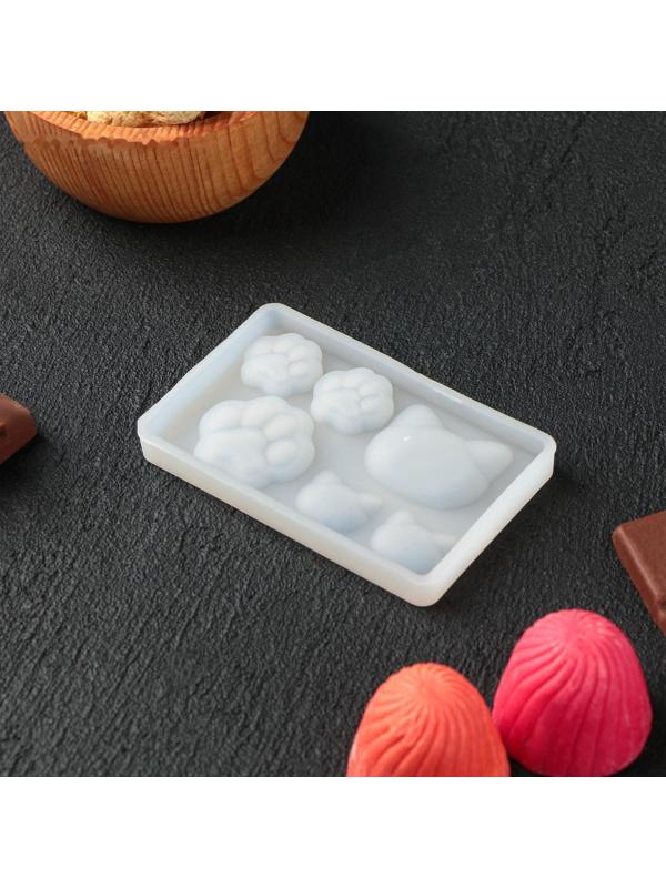 Форма для льда и кондитерских украшений «Котик», 7,7×5×0,7 см, силикон, 6 ячеек, цвет прозрачный