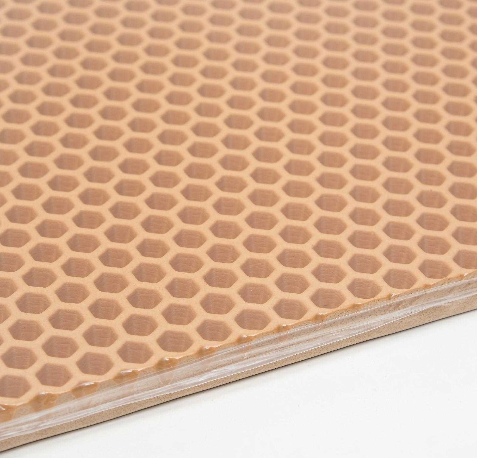 Коврик для животных EVA, ячеиистый, 27 х 34 см, бежевый