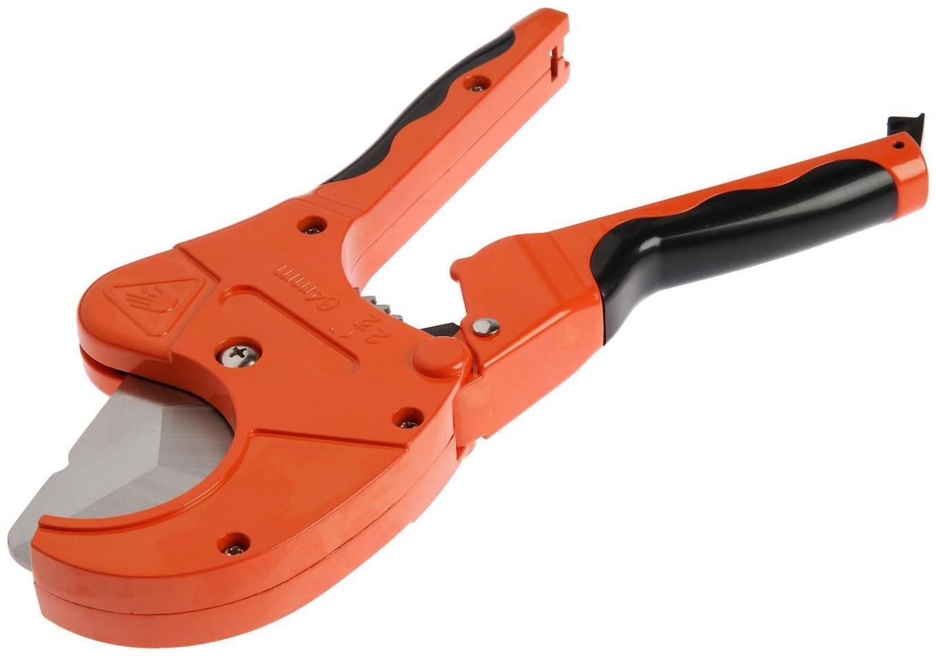 Ножницы для резки труб ТУНДРА по пластику, полуавтомат, усиленные, удлиненные, 2К, до 42 мм