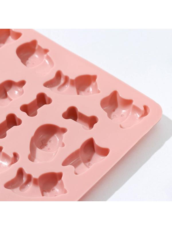 Форма для льда и кондитерских украшений Доляна «Домашние питомцы», 19,5×12,5×1 см, силикон, 34 ячейки, цвет МИКС