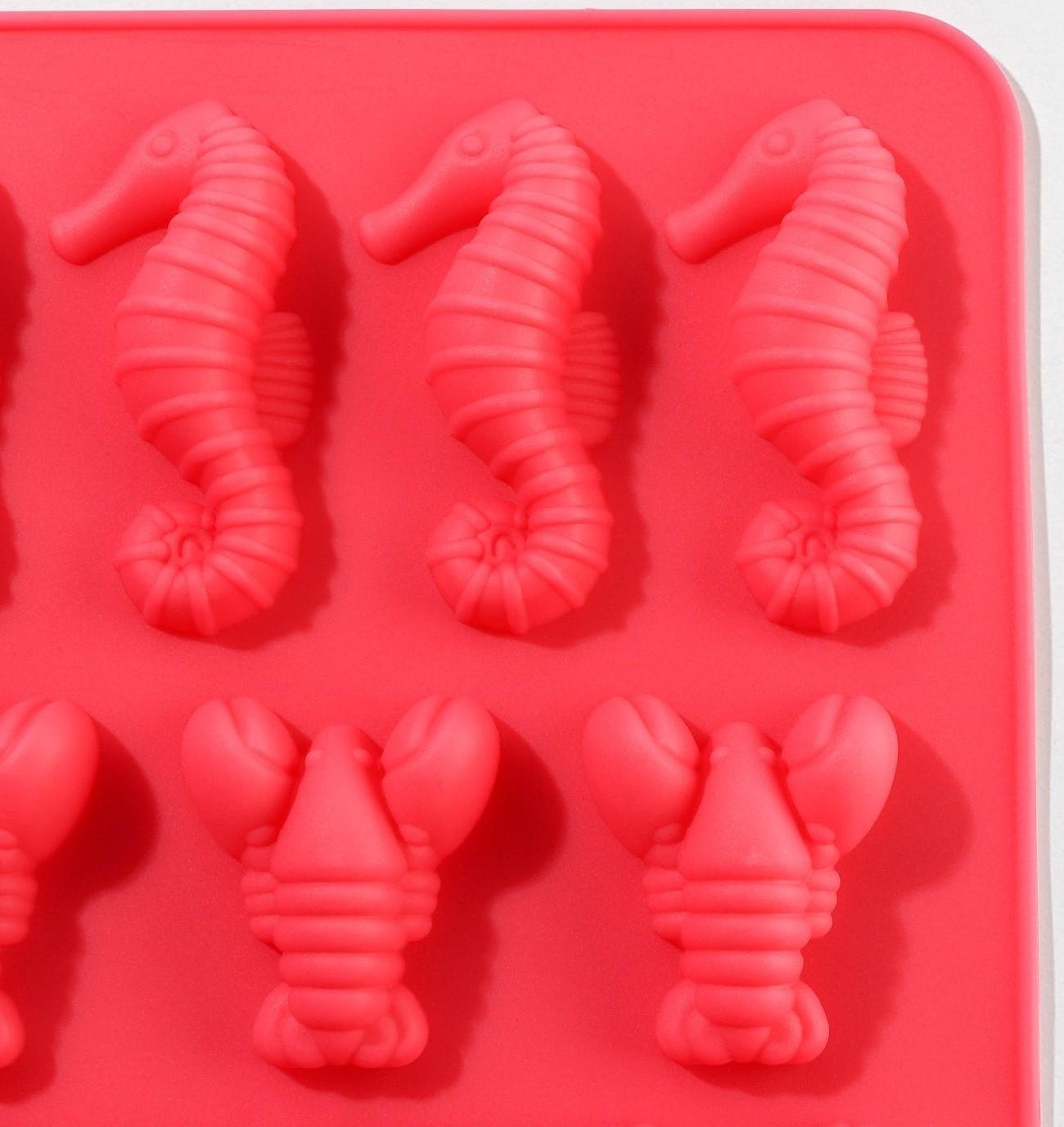 Форма для льда и кондитерских украшений Доляна «Морской мир», 22×14×1 см, силикон, 14 ячеек