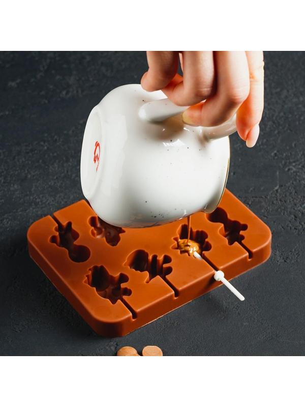 Форма для леденцов Доляна «Дино», 14×11×1,5 см, 8 ячеек, цвет шоколадный