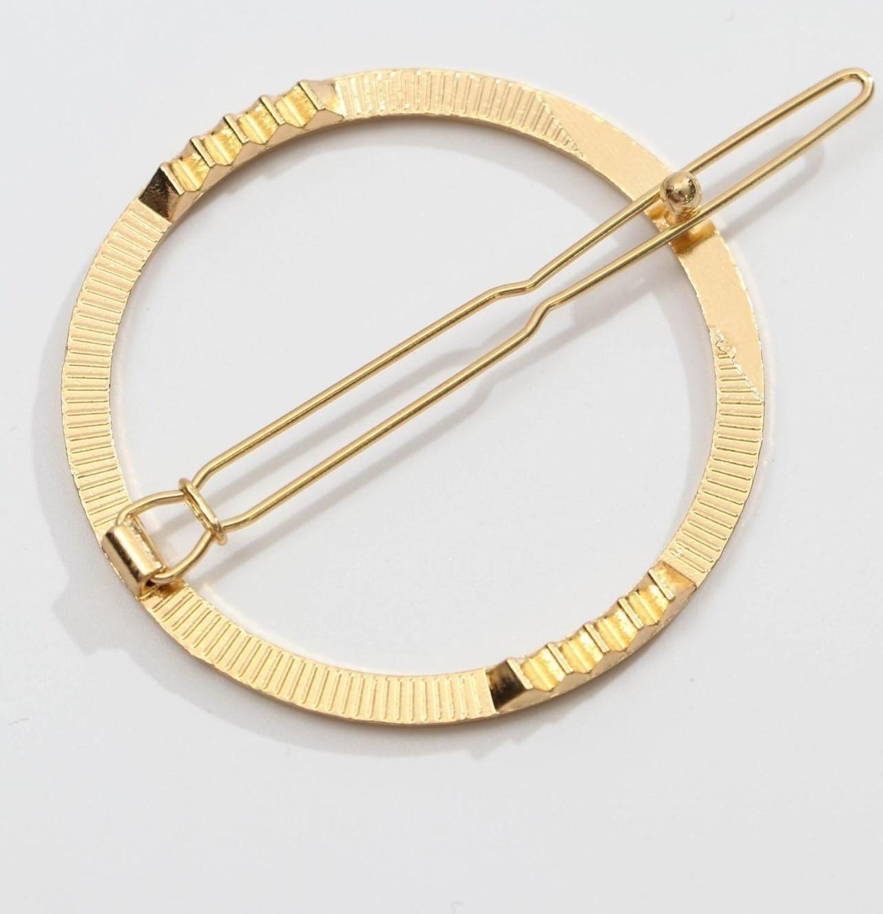 Заколка для волос формовая 