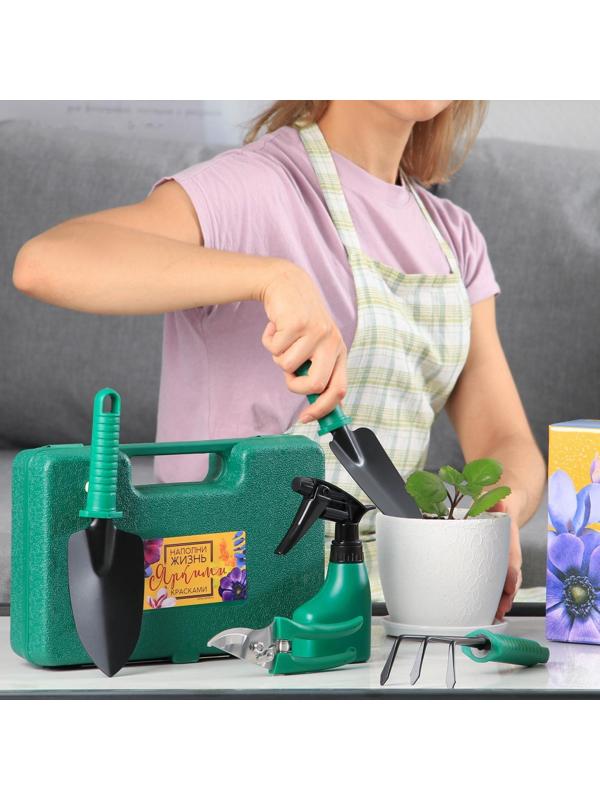 Набор инструментов для садовода 