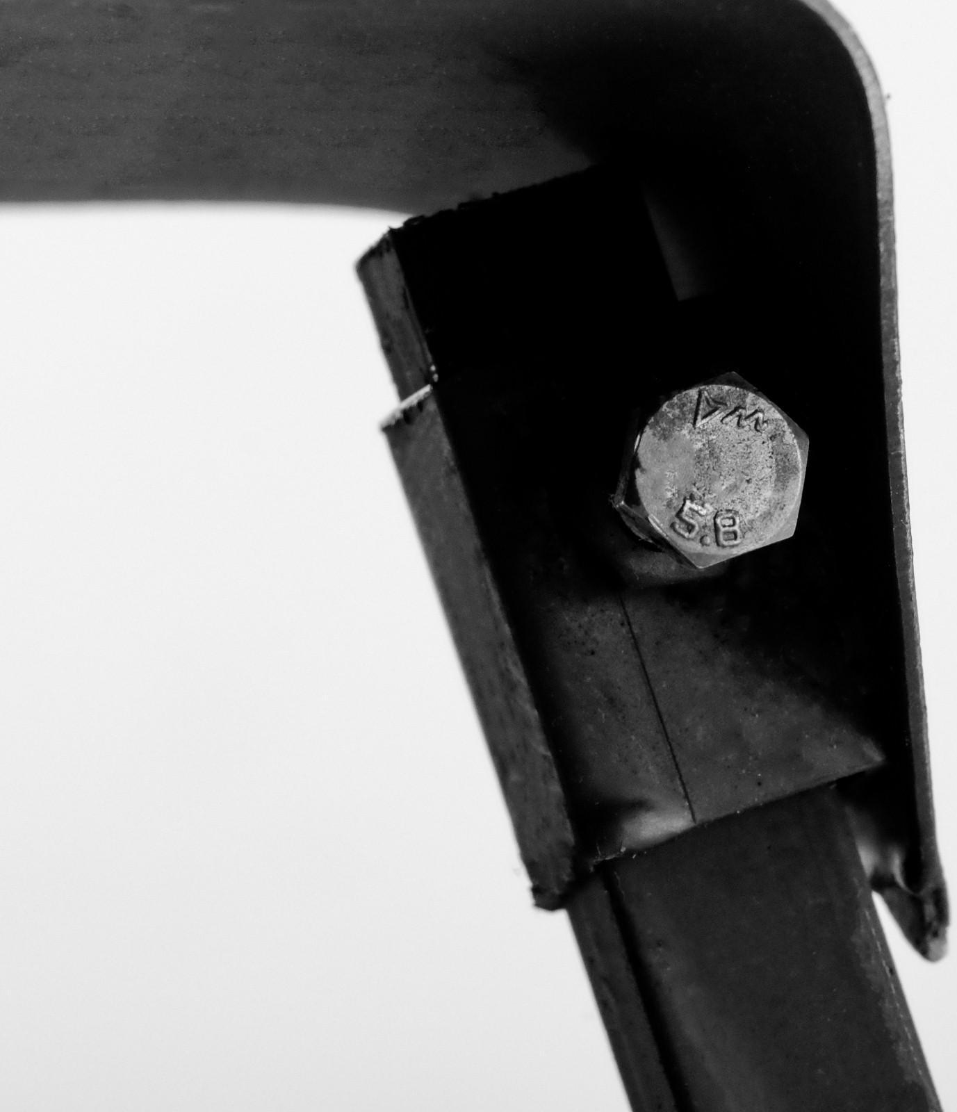 Печь под казан 12 л, с дверцей и съемными ножками