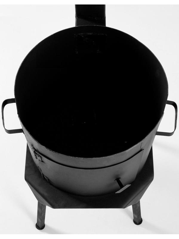 Печь под казан 10 л, с дымоходом, с дверцей и съемными ножками