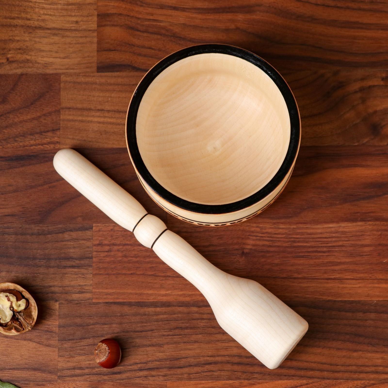 Ступка с пестиком, ступка 11-12 х 8 см, пестик 22 х 4,5 см, массив клена