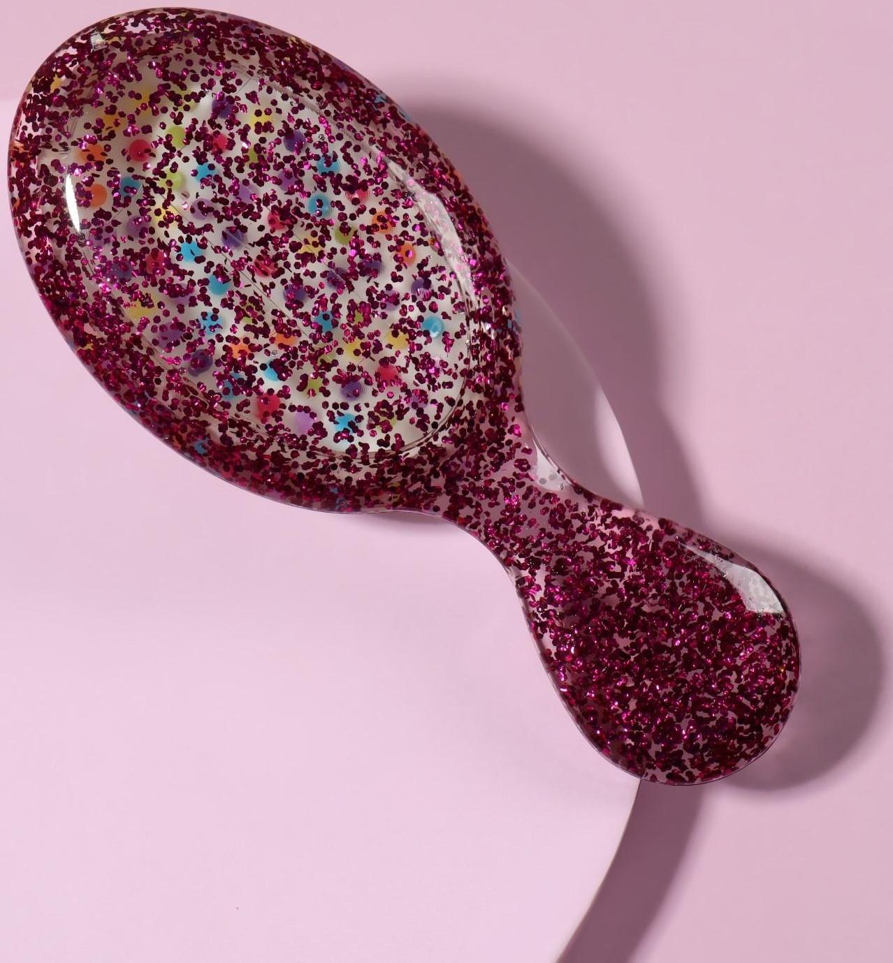 Расчёска массажная, 5,5 × 13,5 см, цвет МИКС