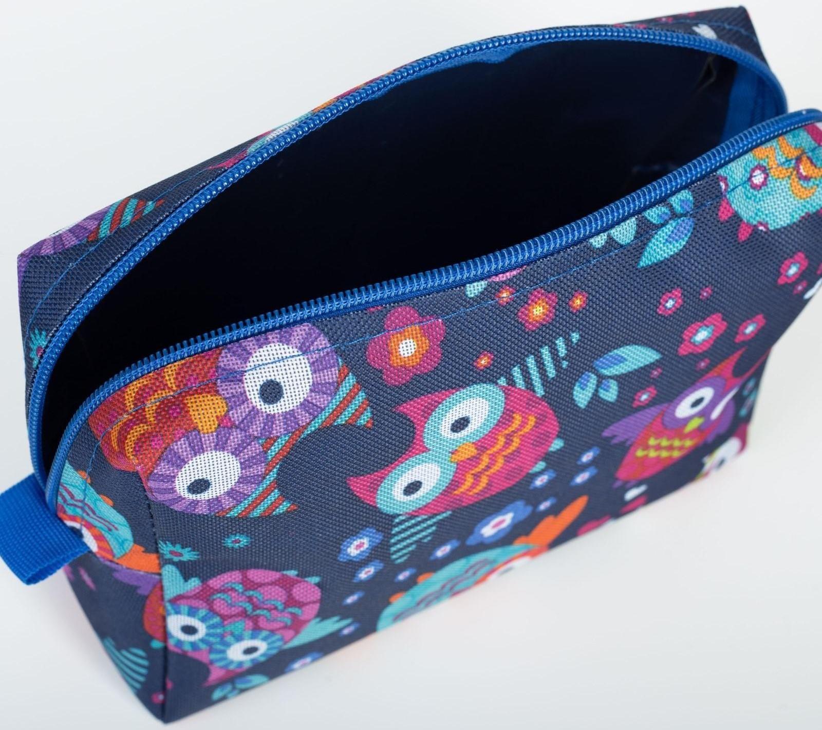 Косметичка на молнии, цвет синий