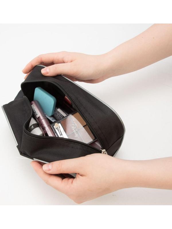 Косметичка на молнии, цвет чёрный