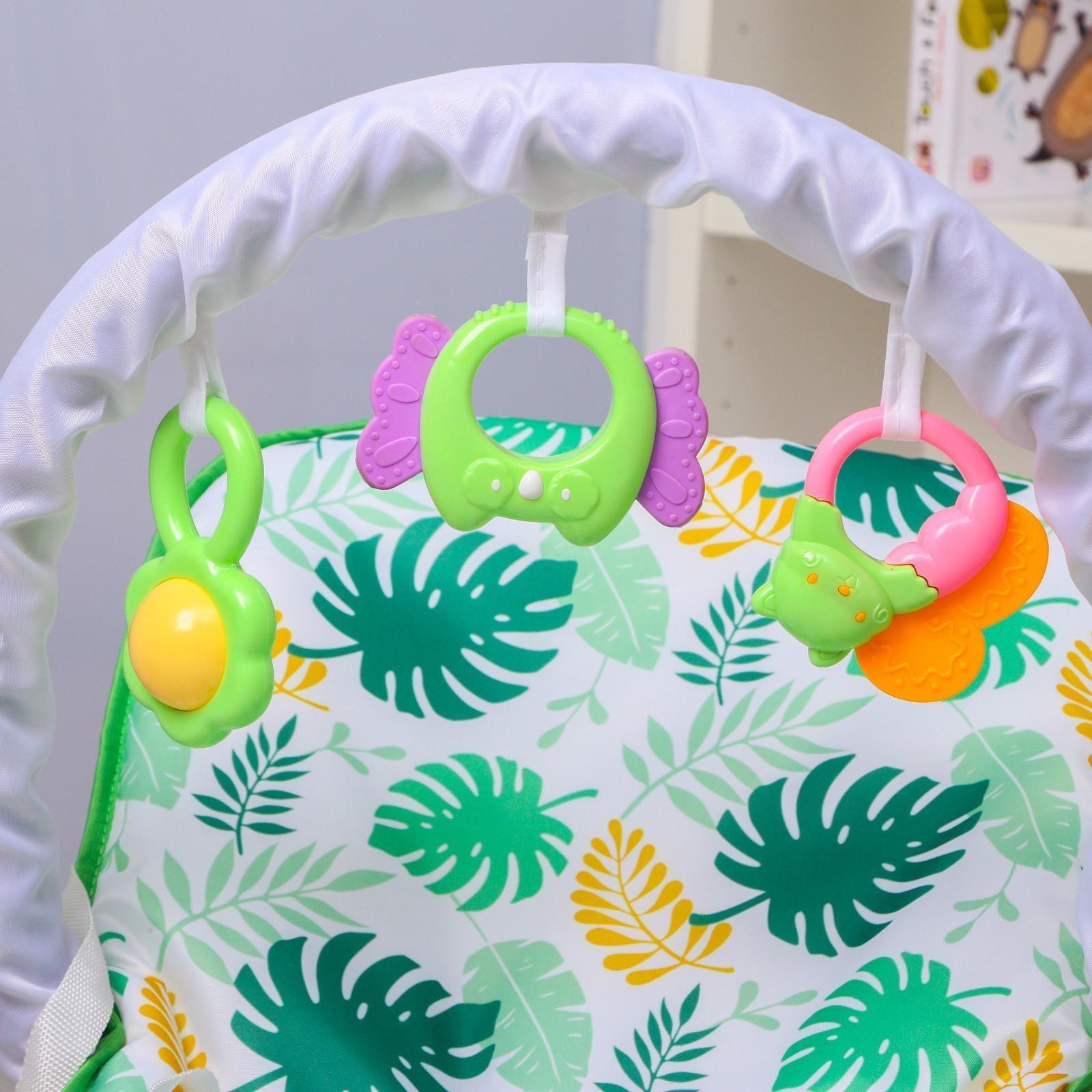 Шезлонг - качалка для новорождённых «Сафари», игровая дуга, игрушки МИКС