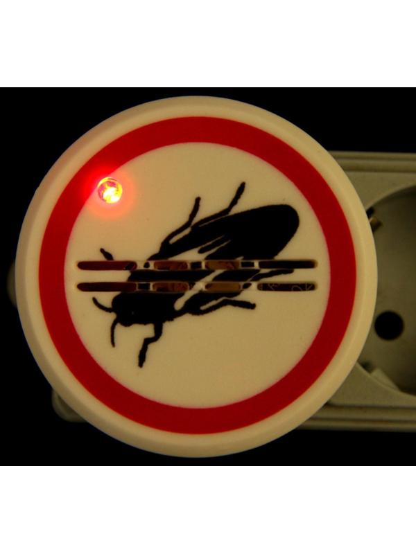 Отпугиватель тараканов Luazon LRI-18, ультразвуковой, 30 м2, 220 В, белый