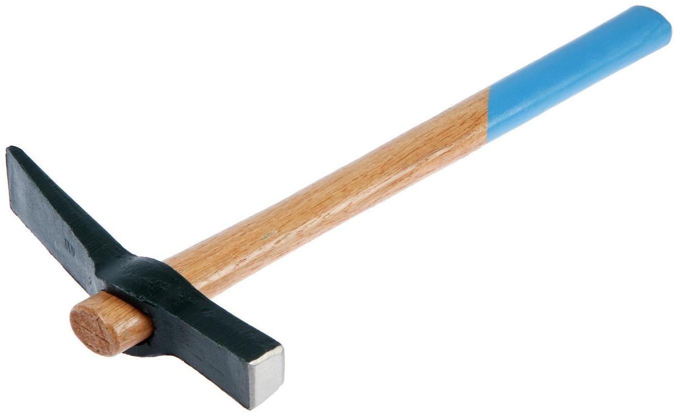 Кирка-молоток ТУНДРА, кованая, деревянная рукоятка 380 мм, 500 г