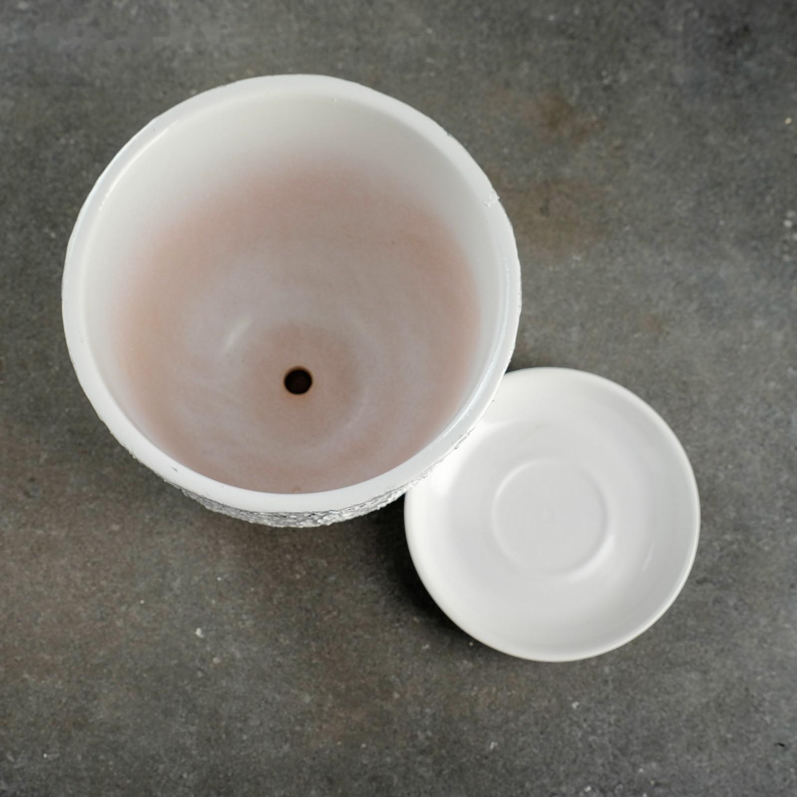 Горшок цветочный 