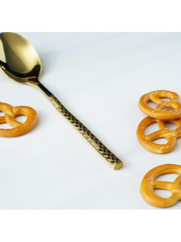 Ложка чайная из нержавеющей стали Magistro Kolos, h=14 см, цвет золотой