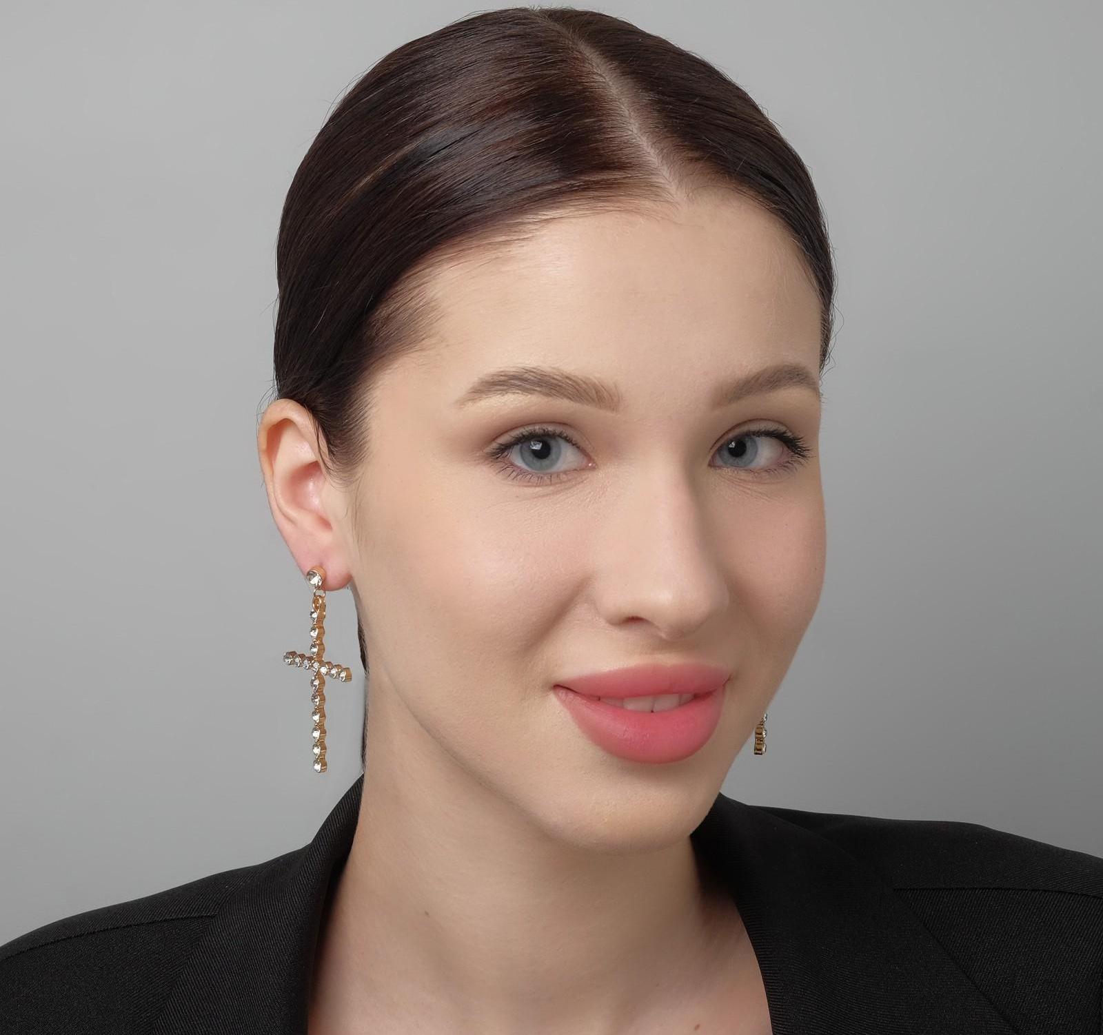 Серьги со стразами 