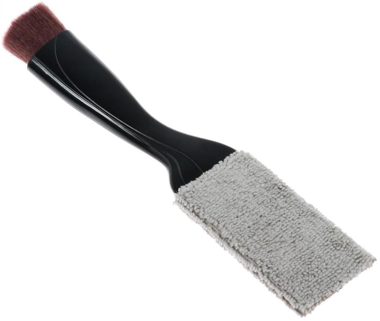 Щетка для чистки труднодоступных мест в салоне авто, 22 см, черный